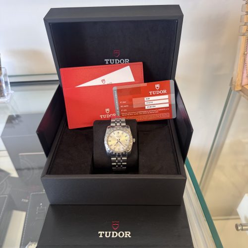 Tudor Classic Date 38mm